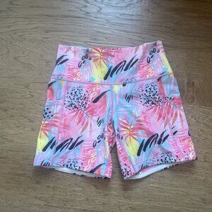 Constantly Varied Gear, Just Beachy shorts, Size Small, 5 in inseam